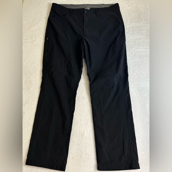 Eddie Bauer Other - Eddie Bauer Men's Pants Size 38x32 Black Fleece Lined Straight Leg Pockets
